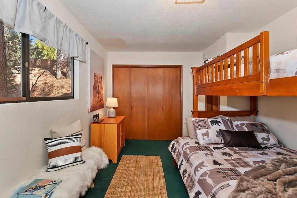 Villa Everwood Serenity Treehouse Ontrail Head/Sledding Big Bear Lake Exterior foto
